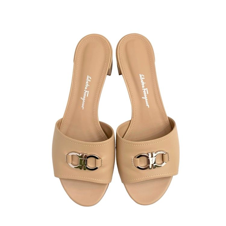 Ferragamo フェラガモ CLARE 30 ミュール ガンチーニスライド