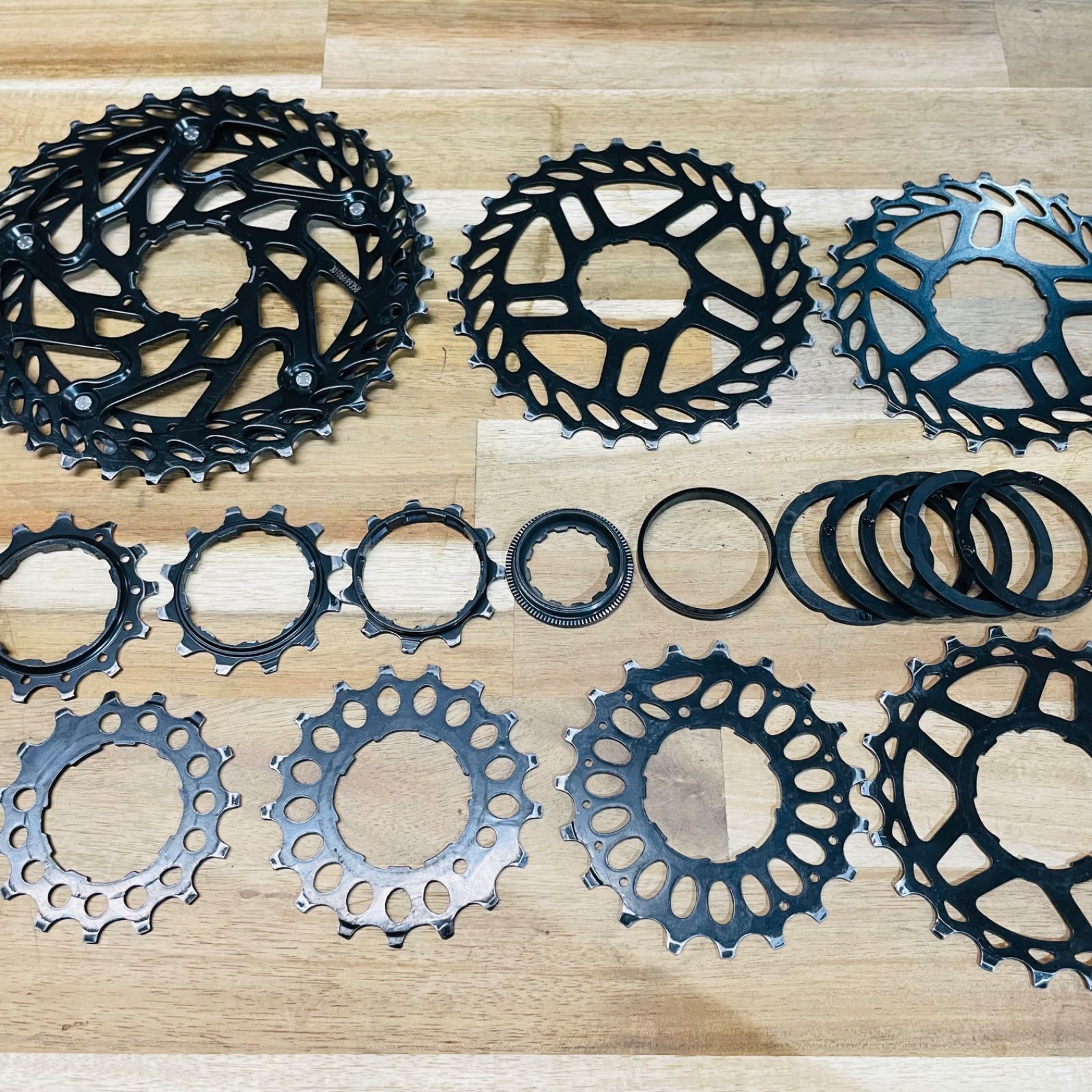 sram pg1130 11-32T スラム　カセット　ロードバイク　新品未使用 スラム PG-1130 CASSETTE 11-32T 11段 : ワールドサイクル