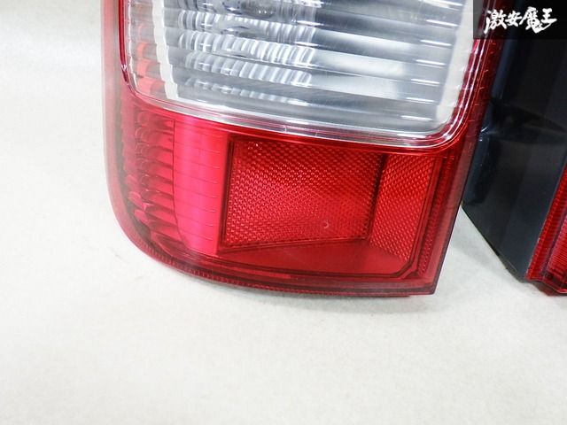 トヨタ 200系 ハイエース 純正 テールランプ 26-120 左右セット Amazon | 【ZERO HOUSE】ハイエース 純正 テールライト 配線