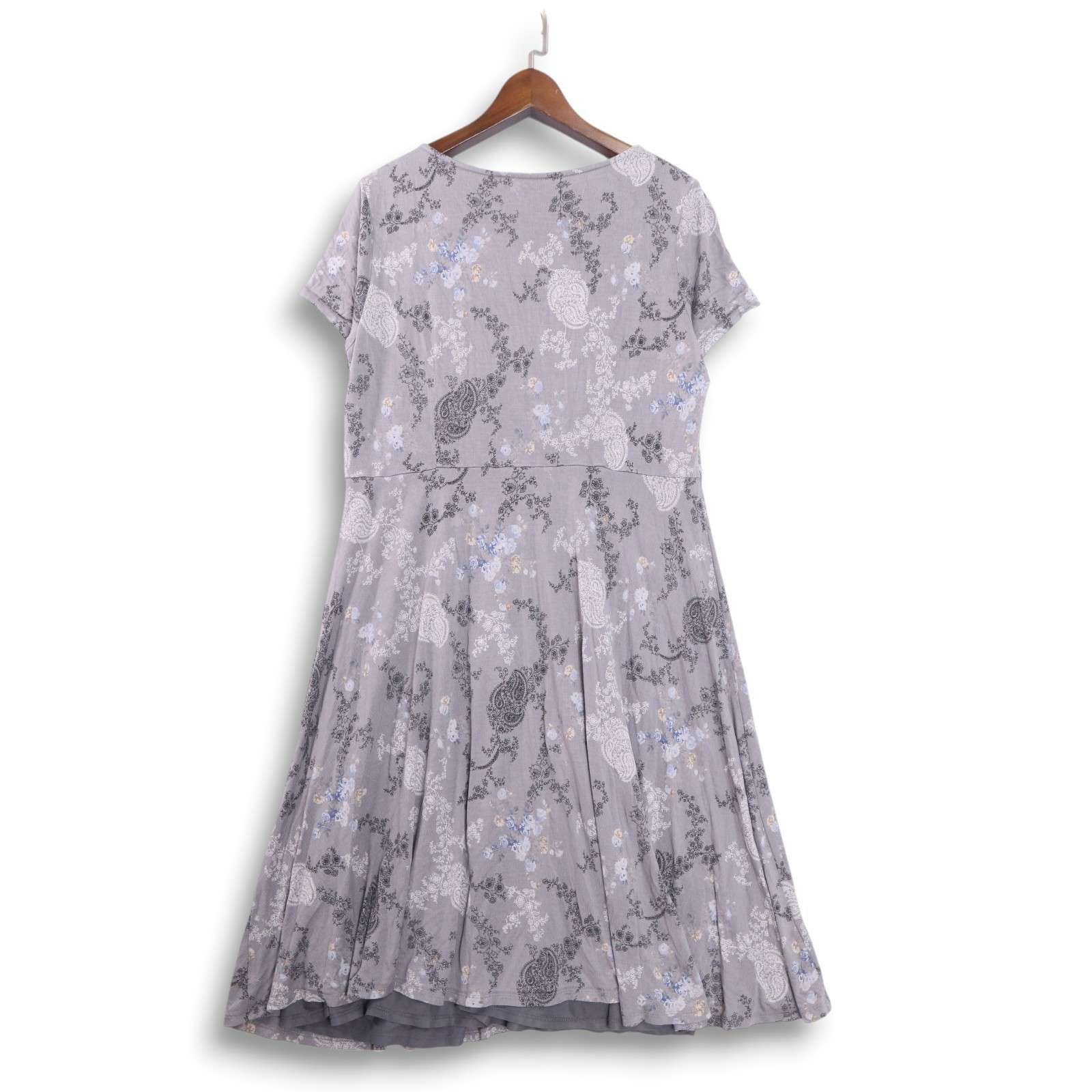 ローラアシュレイ　花柄 半袖 膝丈ワンピース　　半袖　オールシーズン 美品 laura ashley 花柄 半袖ワンピース 7号 ローラアシュレイ