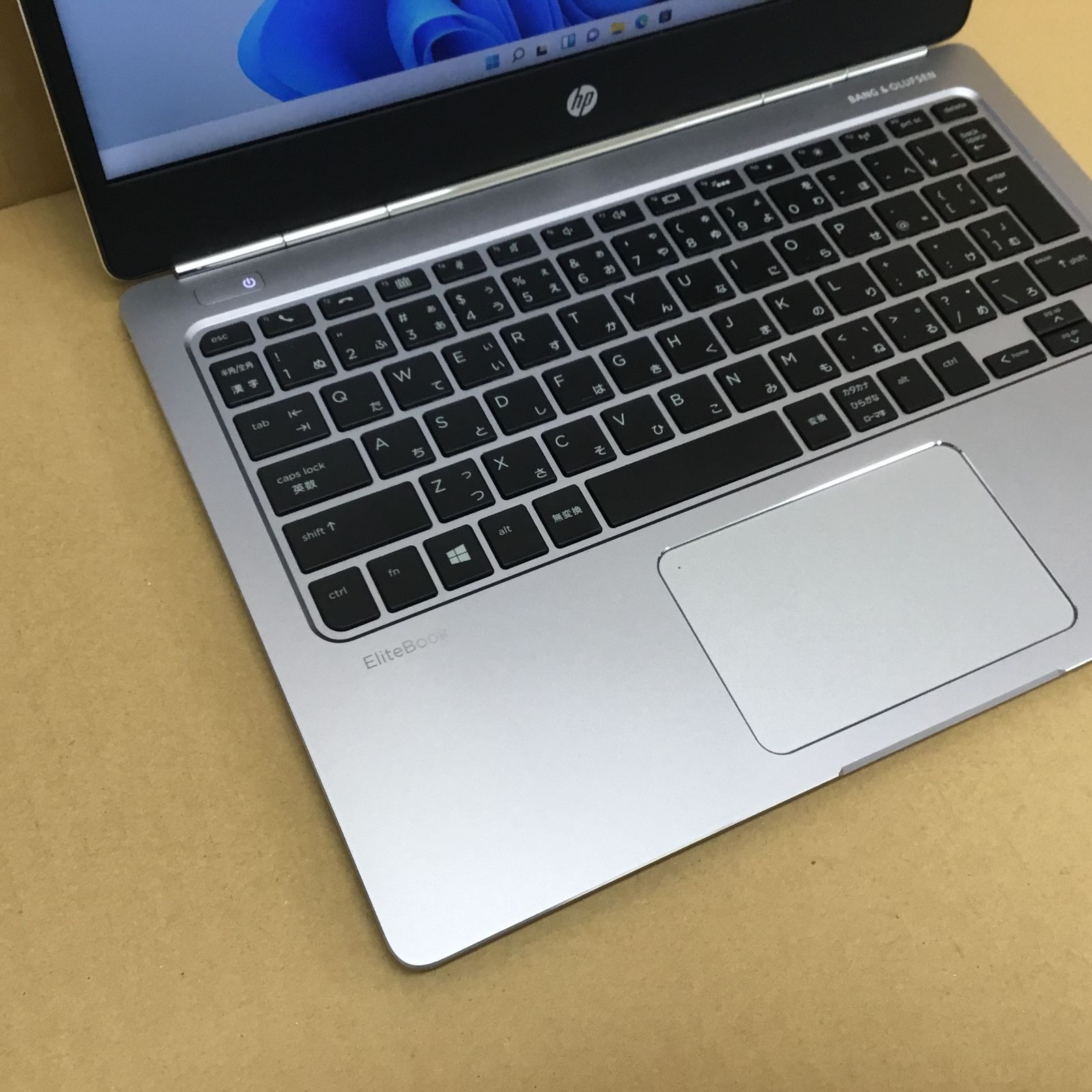 オフィス HPノート ELITEBOOKFOLIOG1 COREM5 256GB8GB