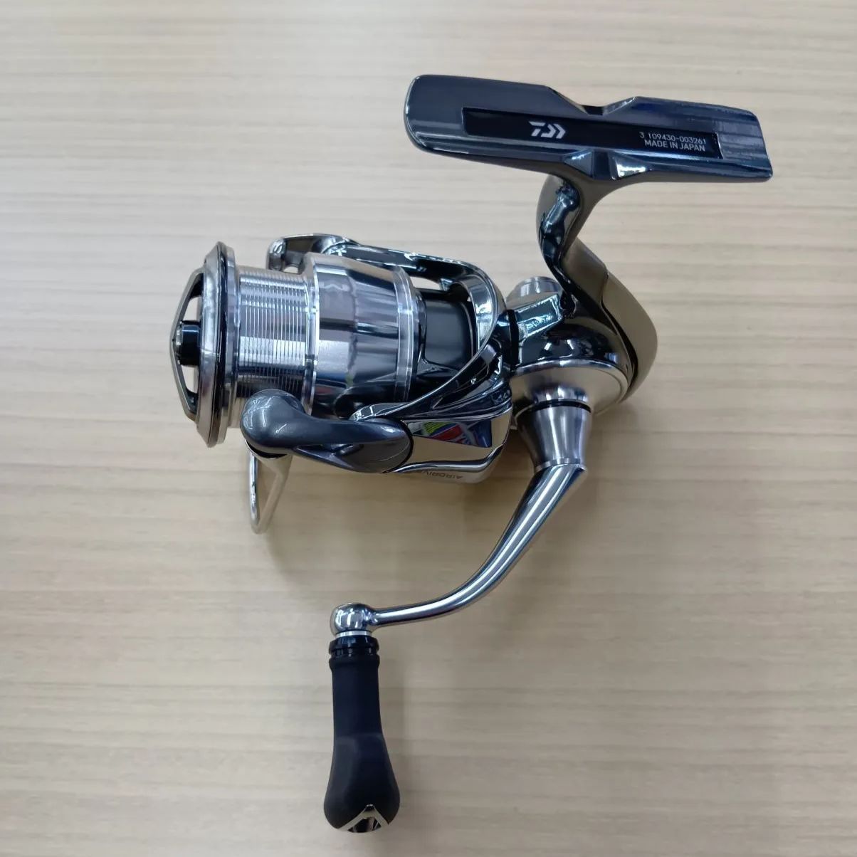 ダイワ イグジスト PC LT2500 22年モデル スピニングリール