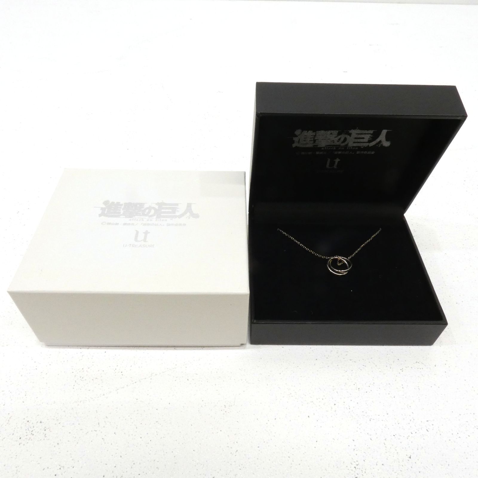 小牧店】進撃の巨人 ダブルリングペンダント エレン リヴァイ U 