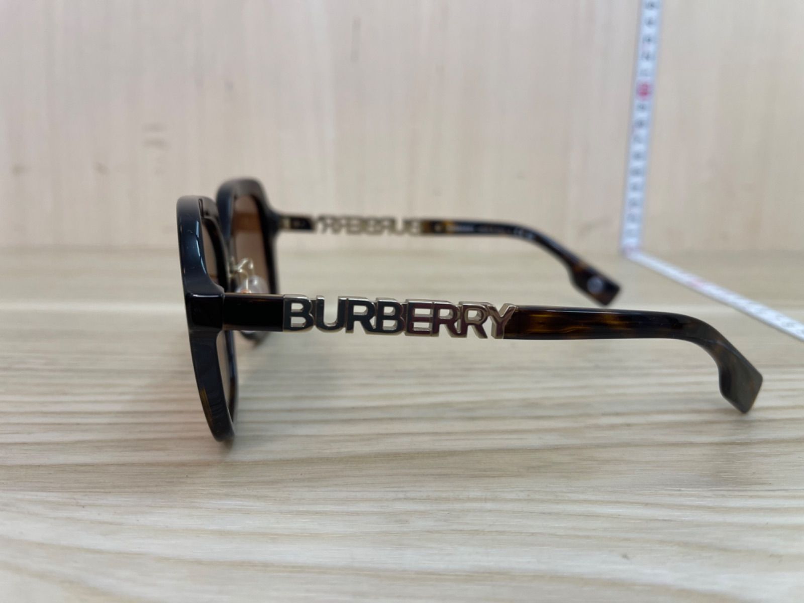 Burberry バーバリー サングラス B4389 サイドロゴ