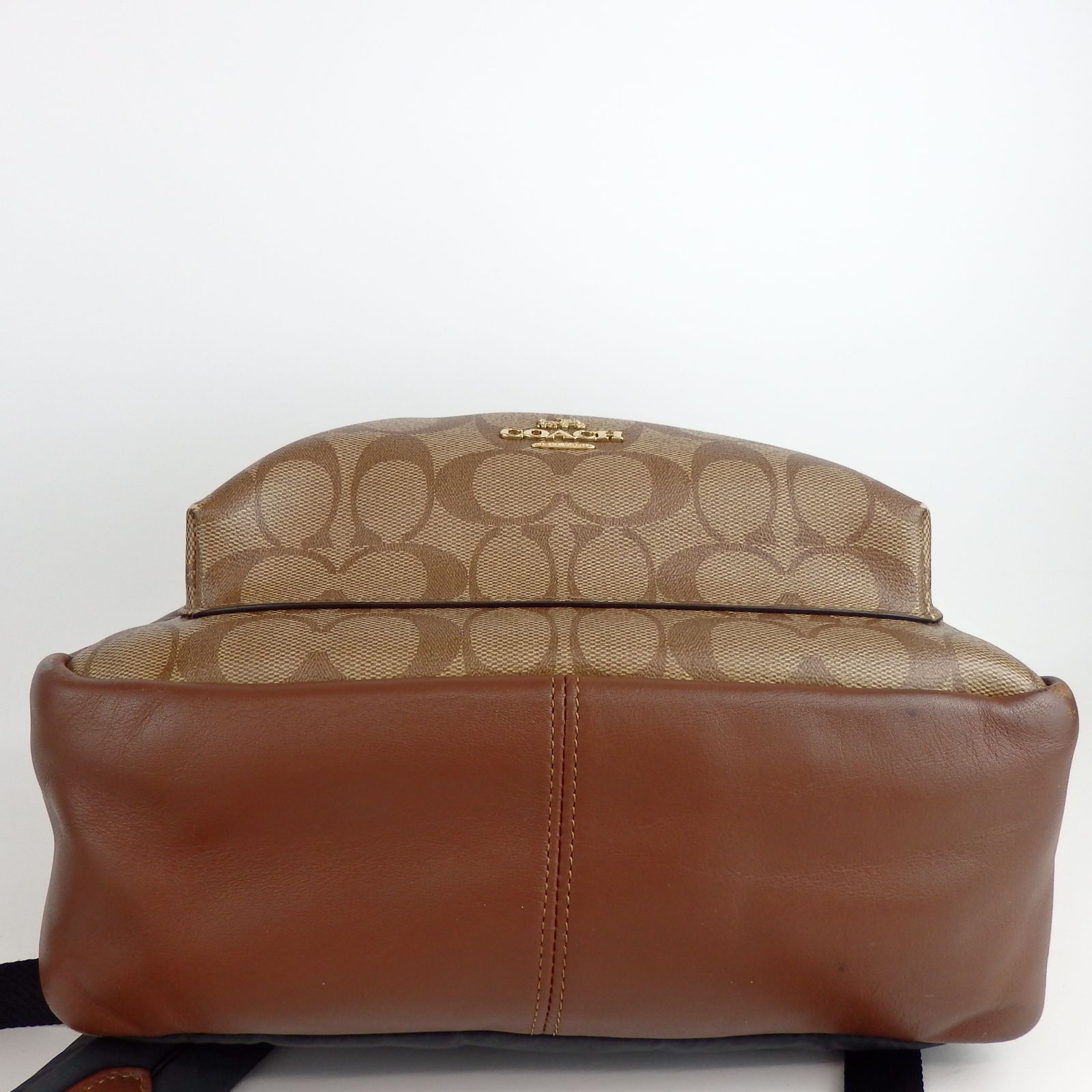 Coach コーチ シグネチャー リュック・バックパック F32200 中古・古着