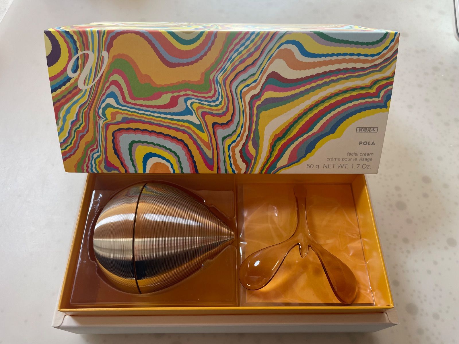 POLA Vリゾネイティッククリーム 50g リフィル ばら売り 1個の値段