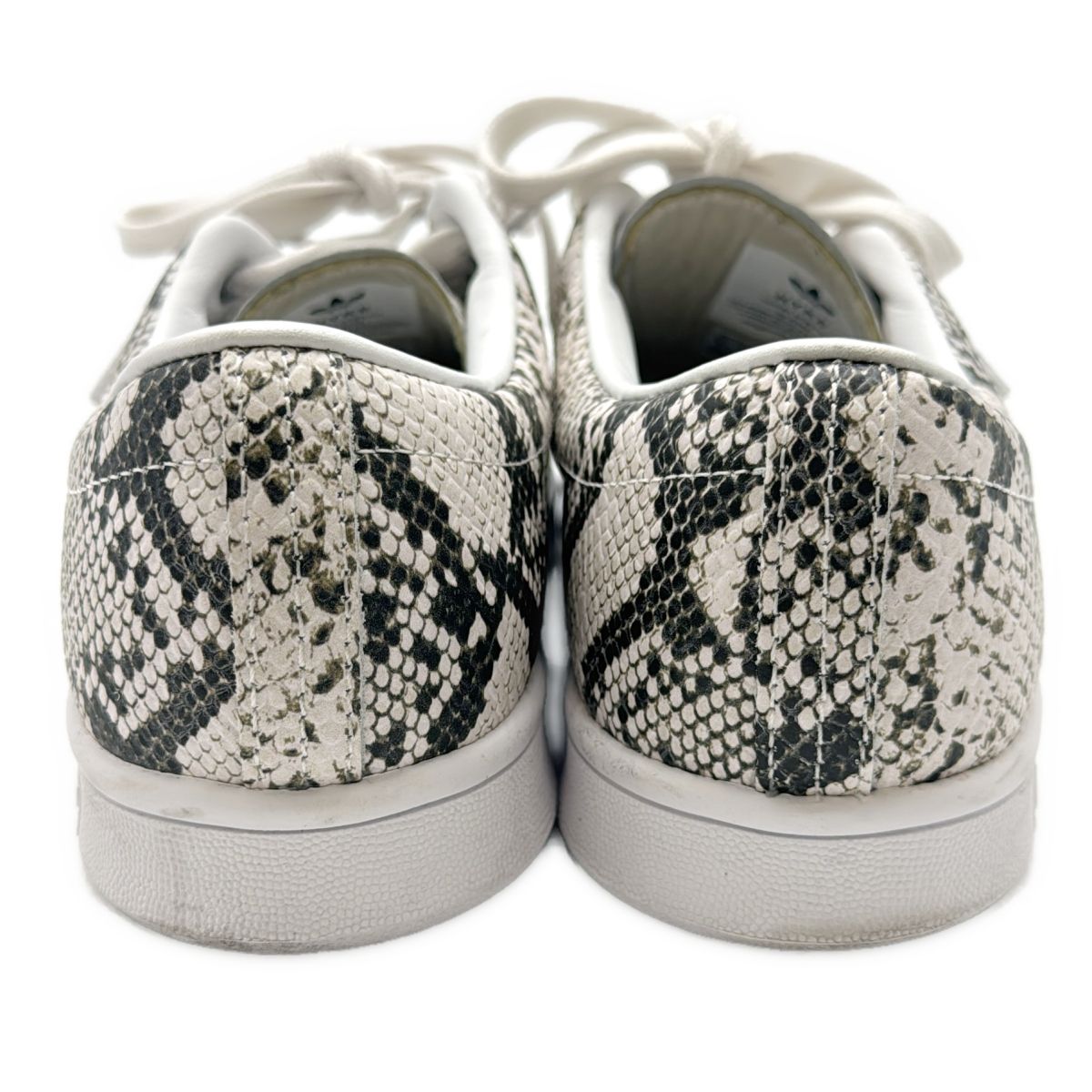 adidas Originals by HYKE アディダスオリジナルス バイ ハイク
