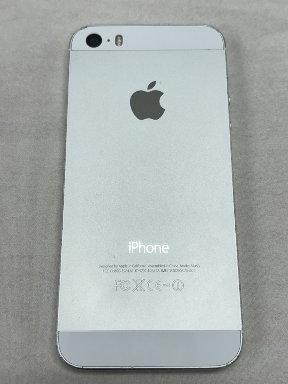 iPhone 5s 16gb シルバー 本体 apple