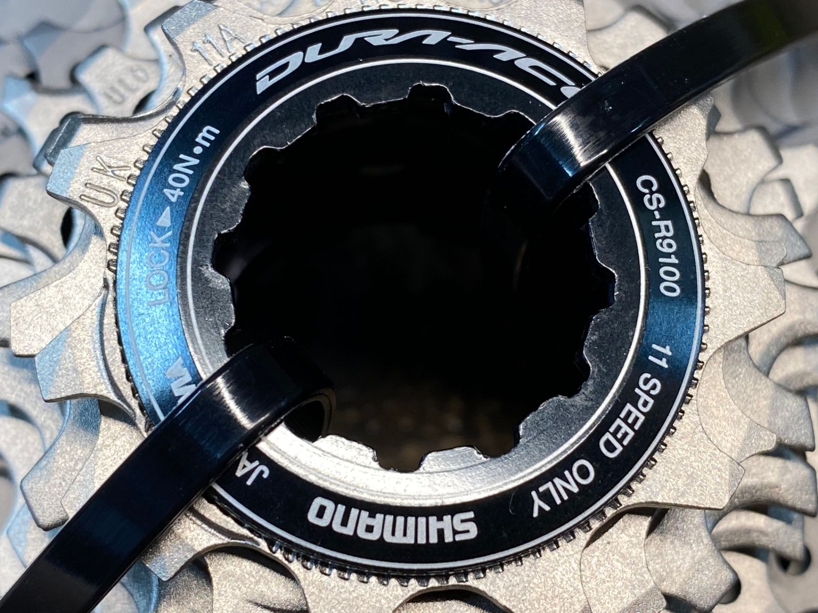 IX068 シマノ SHIMANO デュラエース DURA-ACE CS-R9100