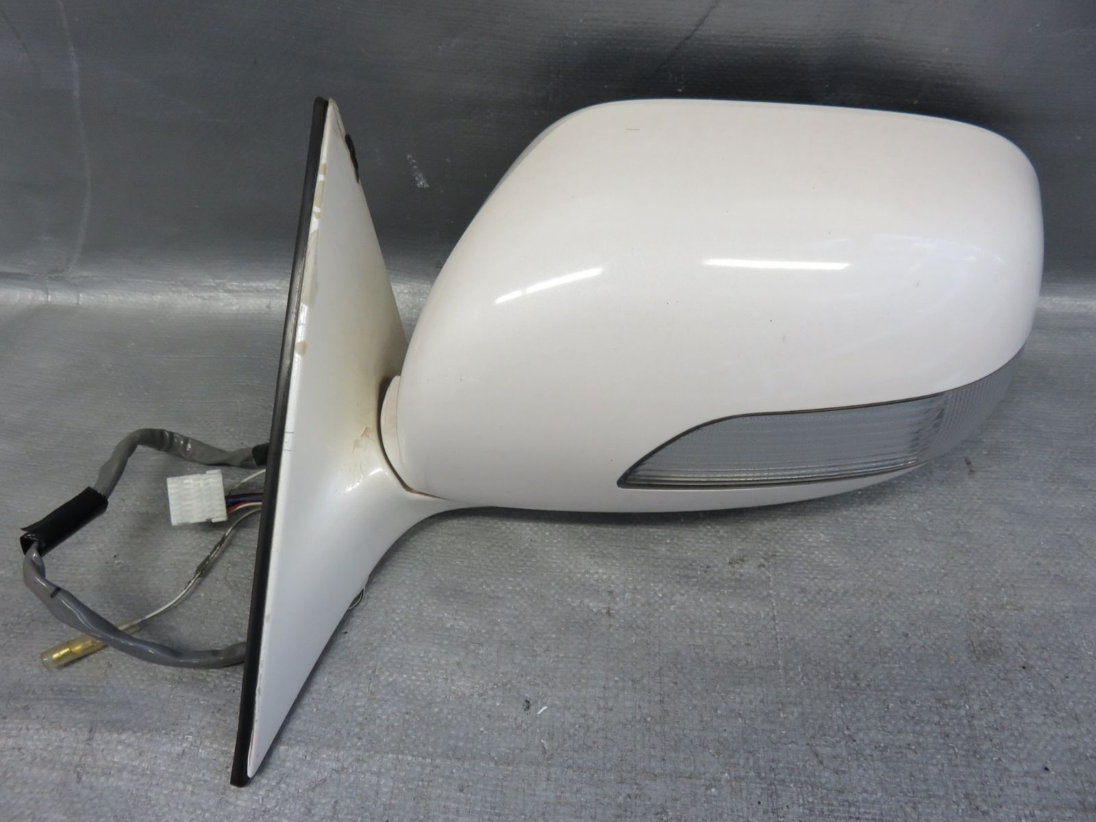 STD7240 クラウン アスリートGRS180 GRS181 GRS182 GRS183 GRS184 純正 左 ドアミラー サイドミラー 助手席 左側 062 パールホワイト