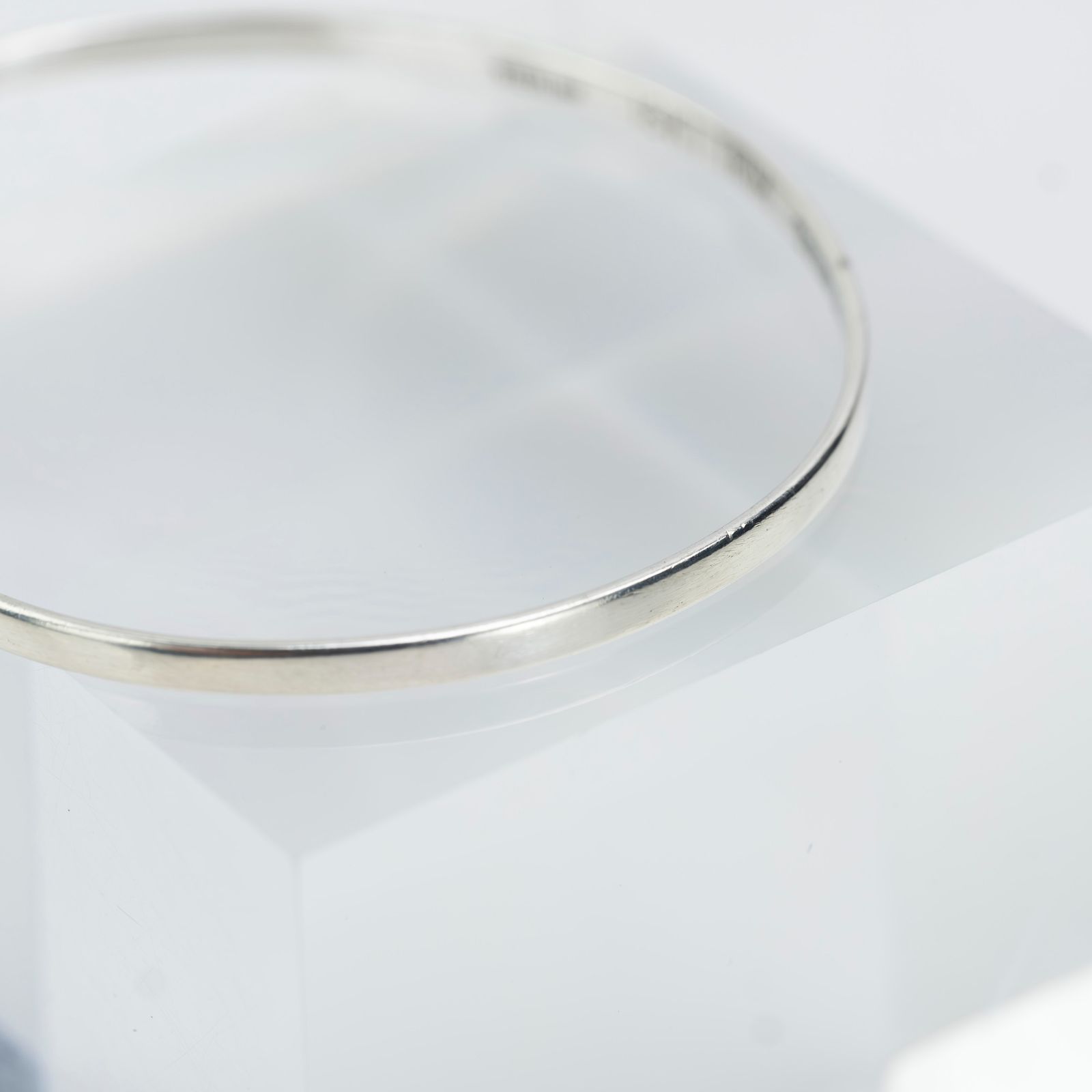 ティファニー TIFFANY＆Co. フラットワイヤー ラブノット