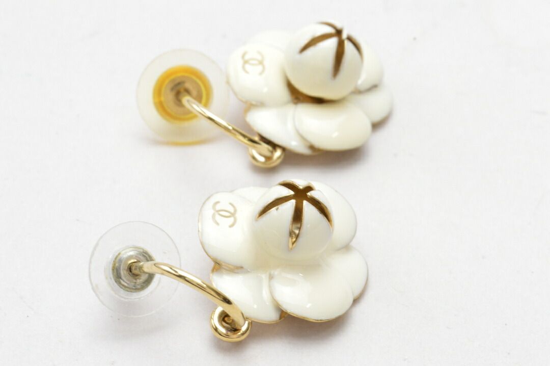 シャネル Chanel フープピアス カメリア ピアス 両耳用 フラワー