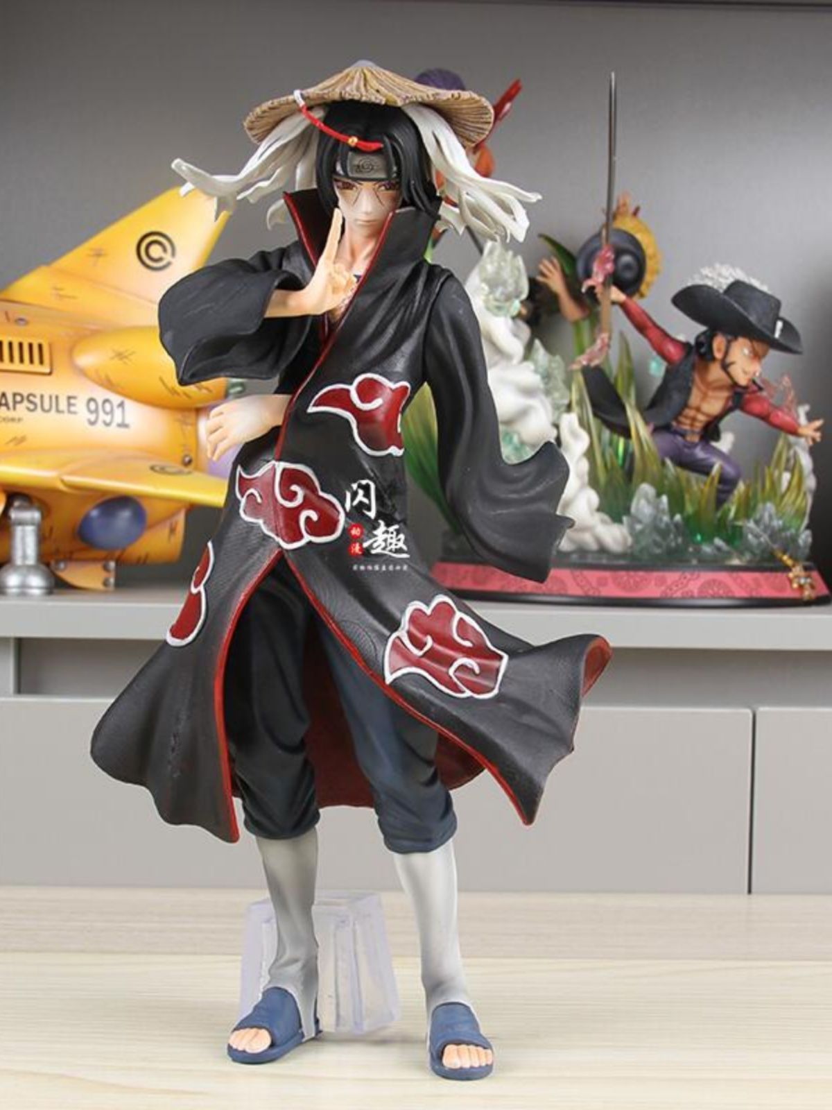 【送料無料・美品・新品未使用】イタチ フィギュア ナルト PVC製品 ガレージキット