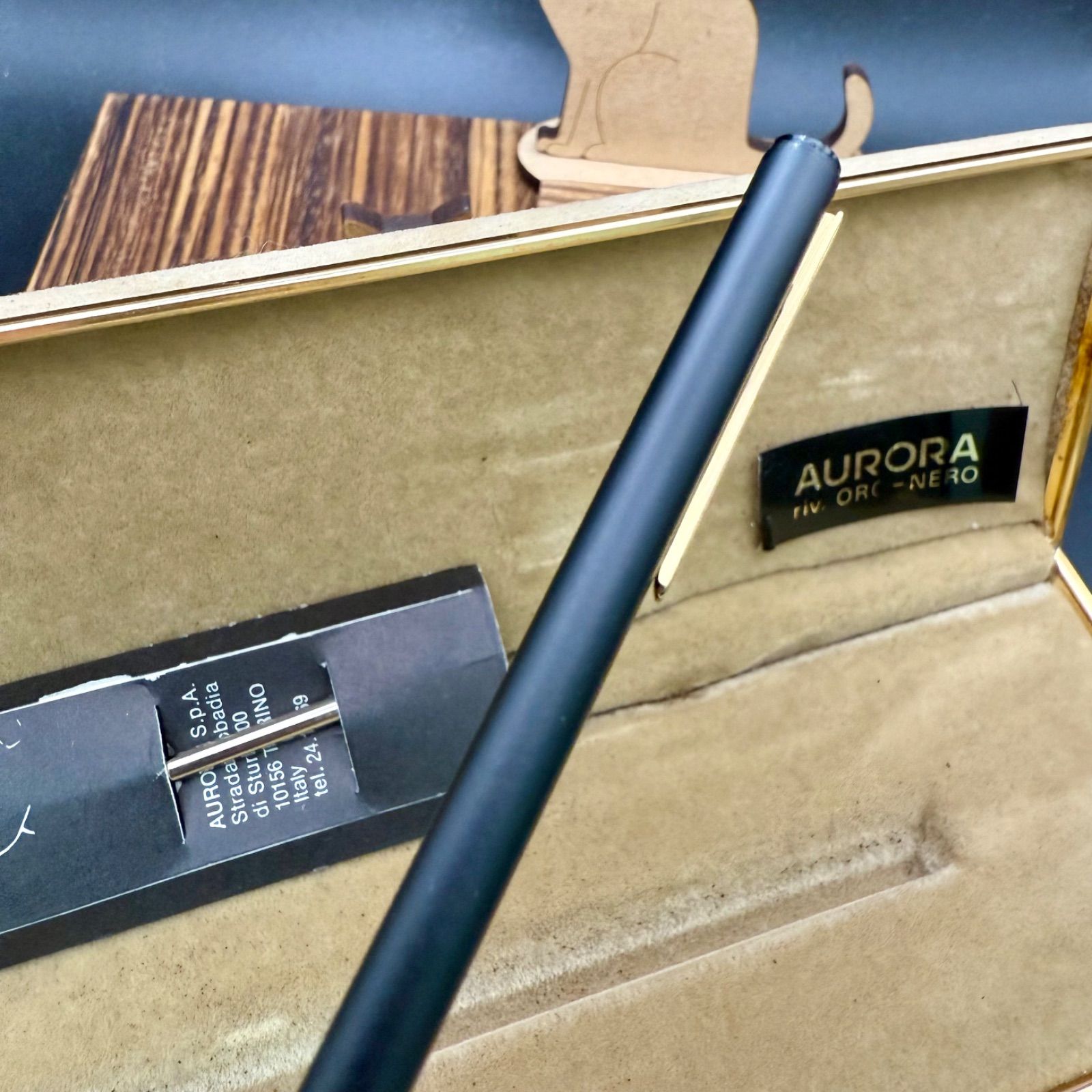 AURORA アウロラ テッシー ブラック 美品　T91 詳細ページ | 万年筆 ボールペンなど高級筆記具の販売・買取