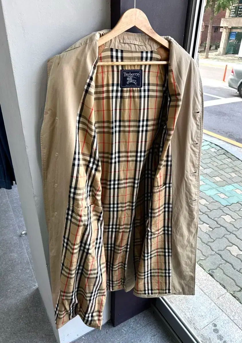 シングル トレンチコート