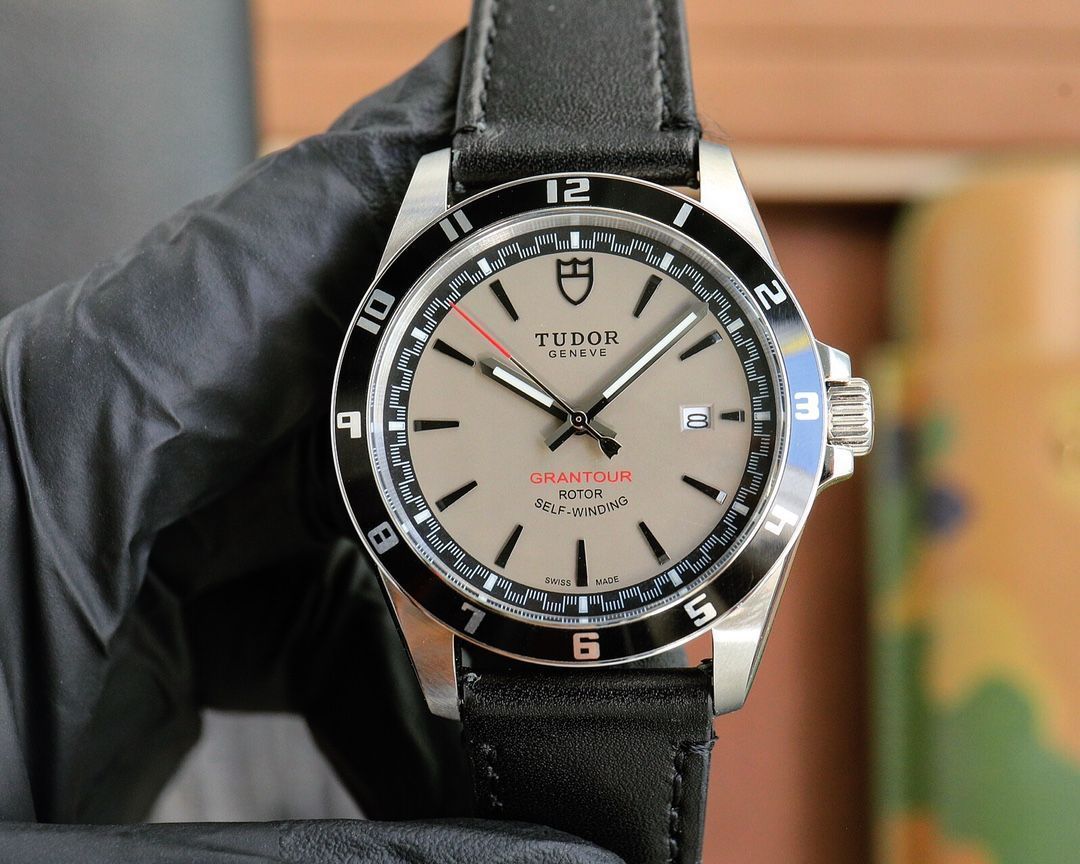 チュードル クラシックデイト TUDOR メンズ 腕時計 ｜ ｜