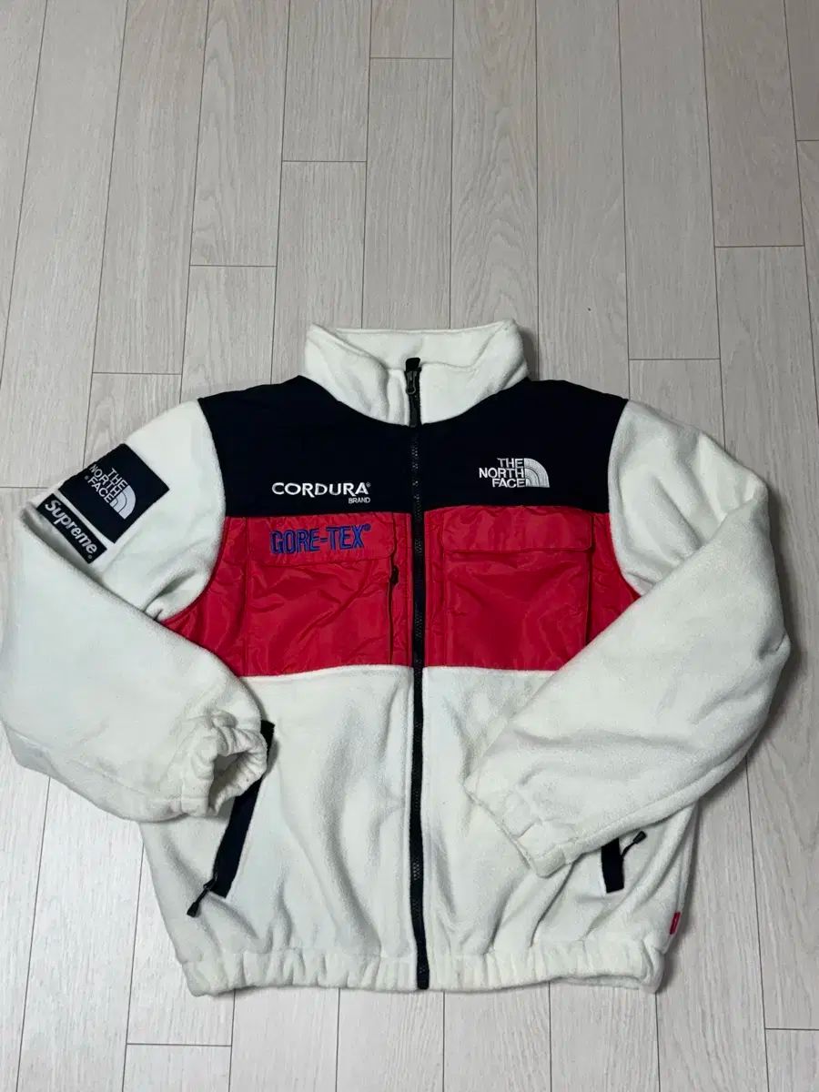 【雷市場（ポンジャン）商品韓国直送】 Supreme(シュプリーム) x THE NORTH FACE(ザノースフェイス) エクスペディション フリース ジャケット 白 m