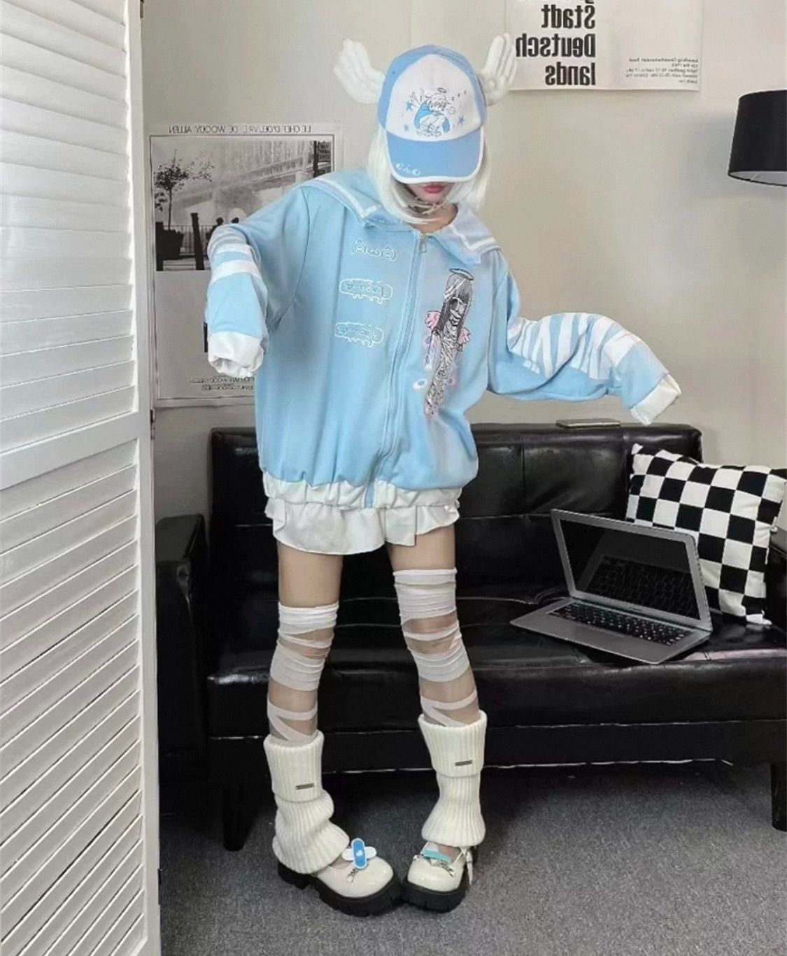 ??【地雷系】傷だらけ天使プリントパーカー? 個性的なデザイン✨ 包帯柄袖が特徴的?