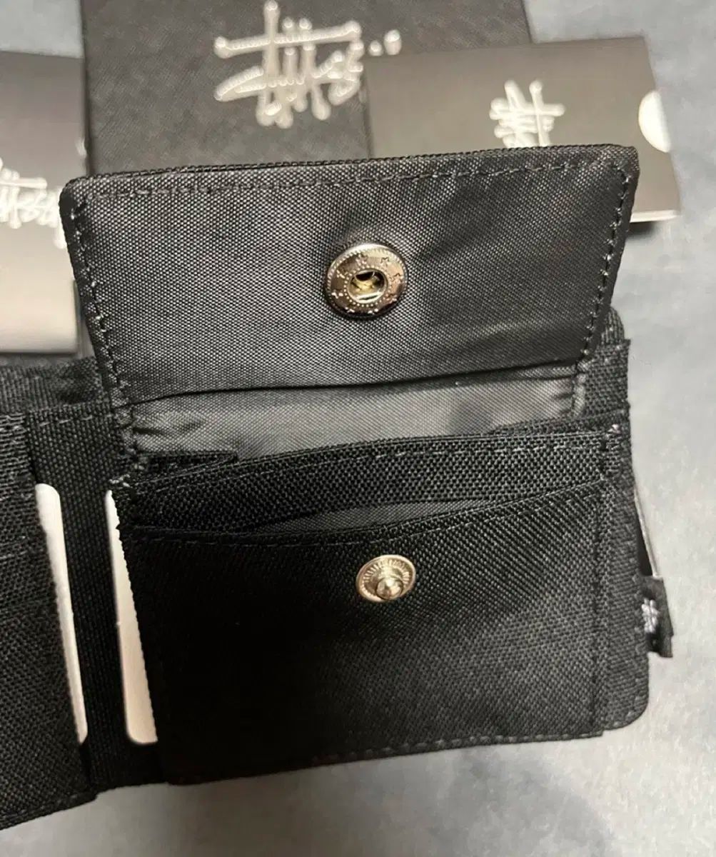 キャンバス 二つ折り財布