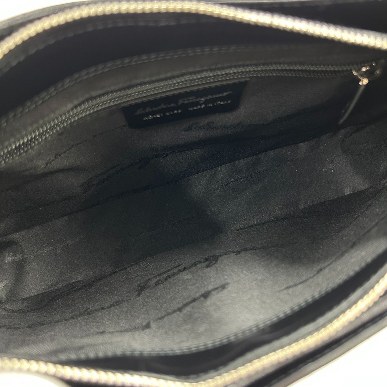 フェラガモ ガンチーニ