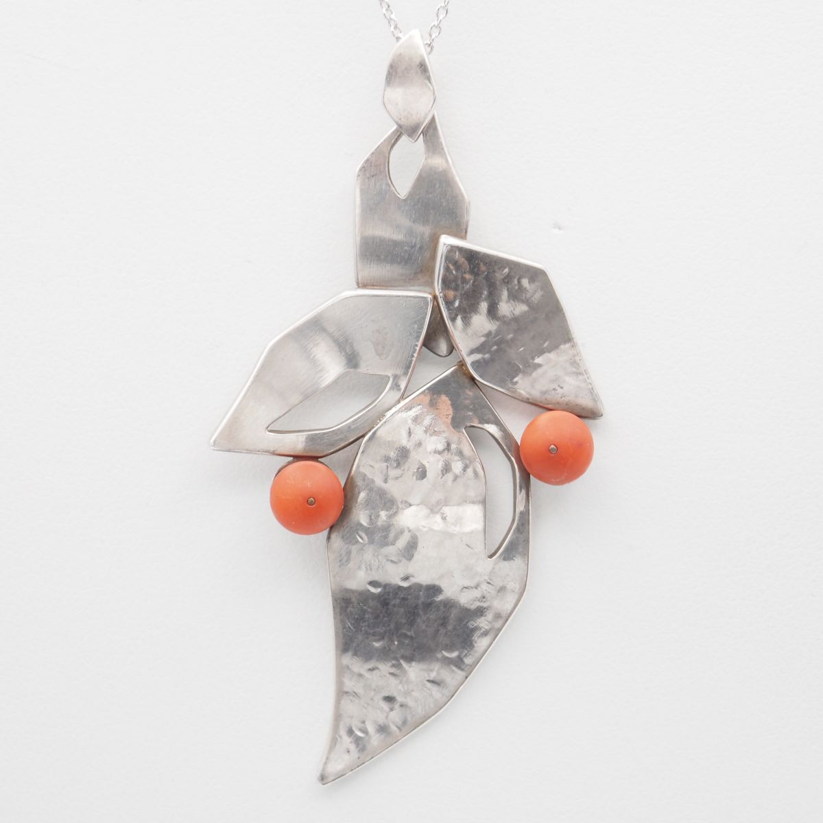 赤珊瑚 and シルバー ペンダントヘッド 血赤 珊瑚 ペンダントトップ