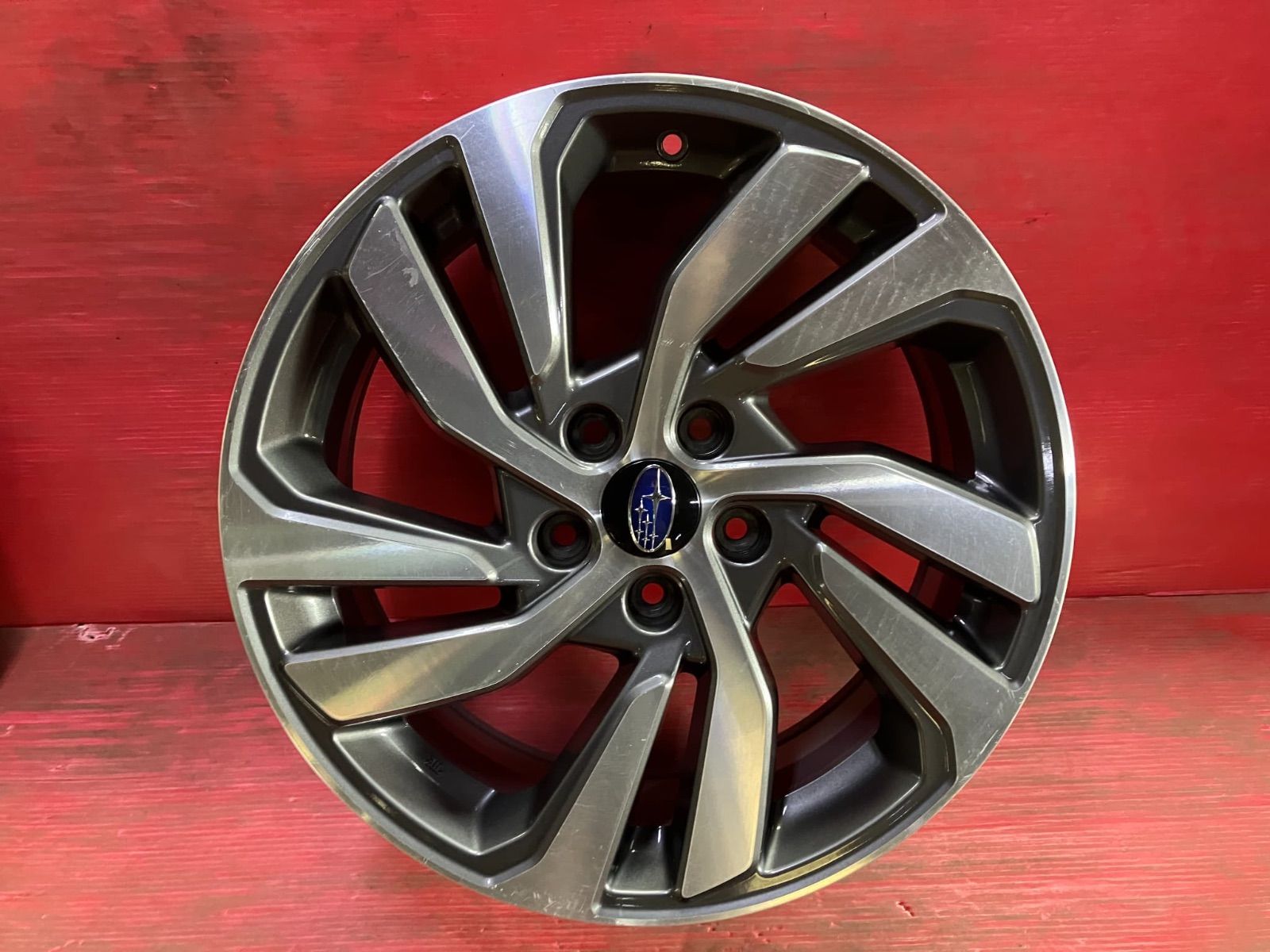 ホイール 18x7.5 55 114.3 5H スバル VM系 レヴォーグ後期純正 4本SET