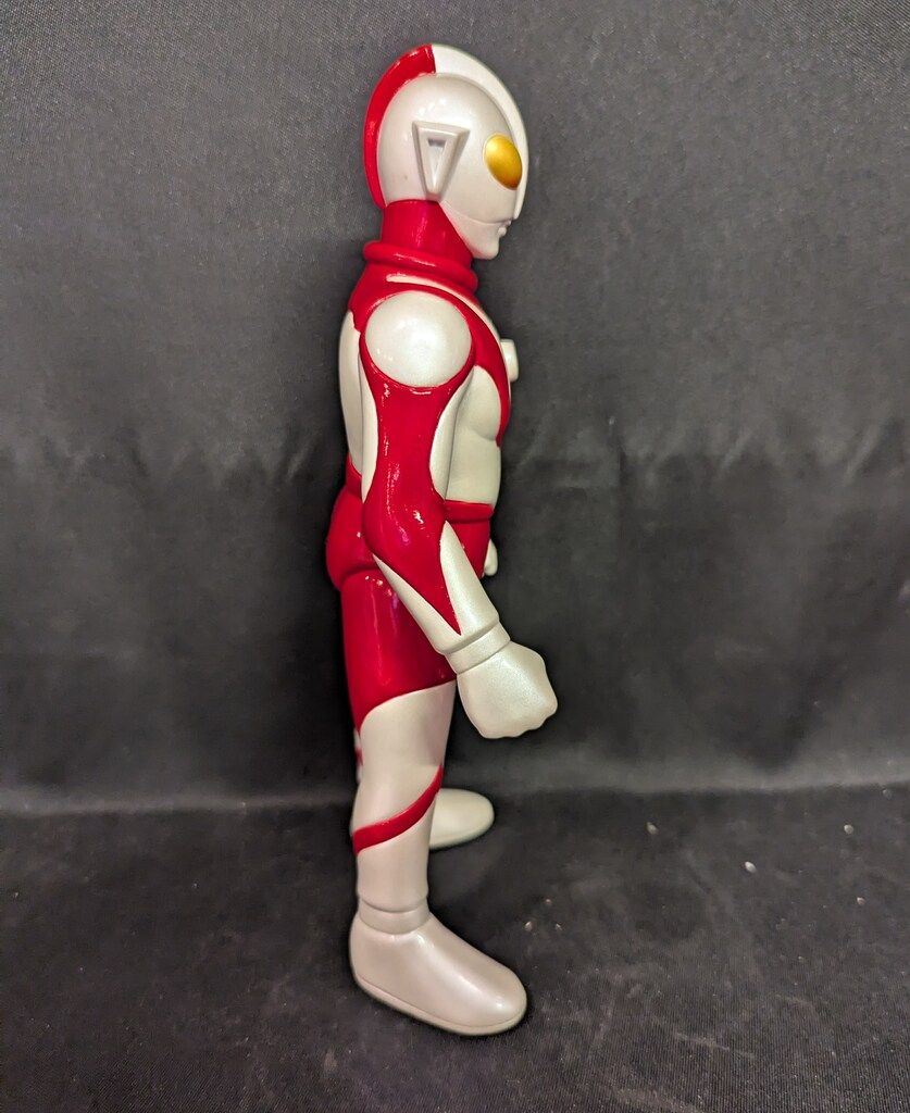ウルトラマン フィギュア 未開封 赤白　楳図かずお　フューチャーモデルズ フューチャーモデルズ 楳図かずお版ウルトラマン 楳図かずお版