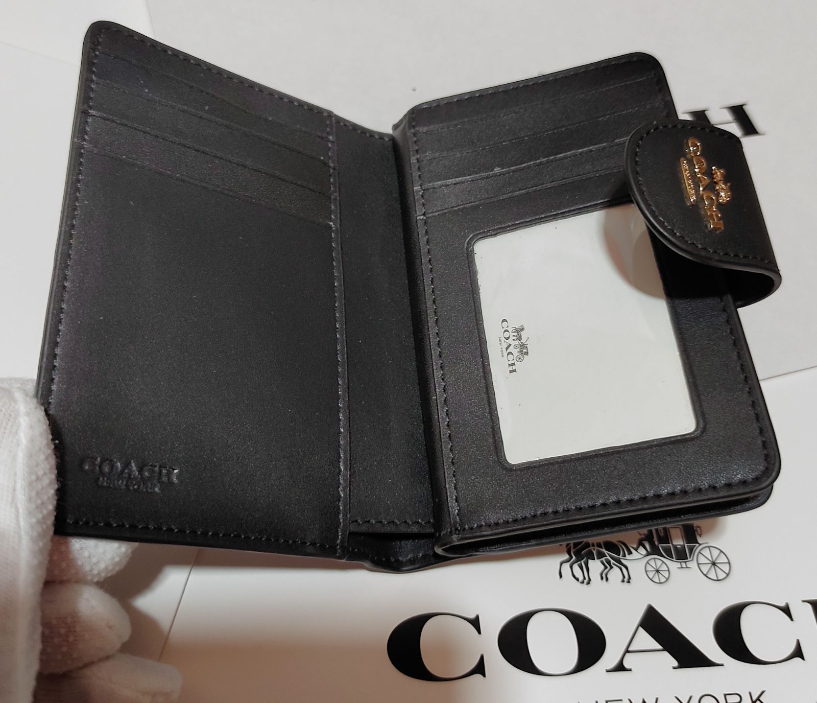 一番の贈り物 ⏹️コーチ COACH 0082 カーキ イエロー 二つ折り財布