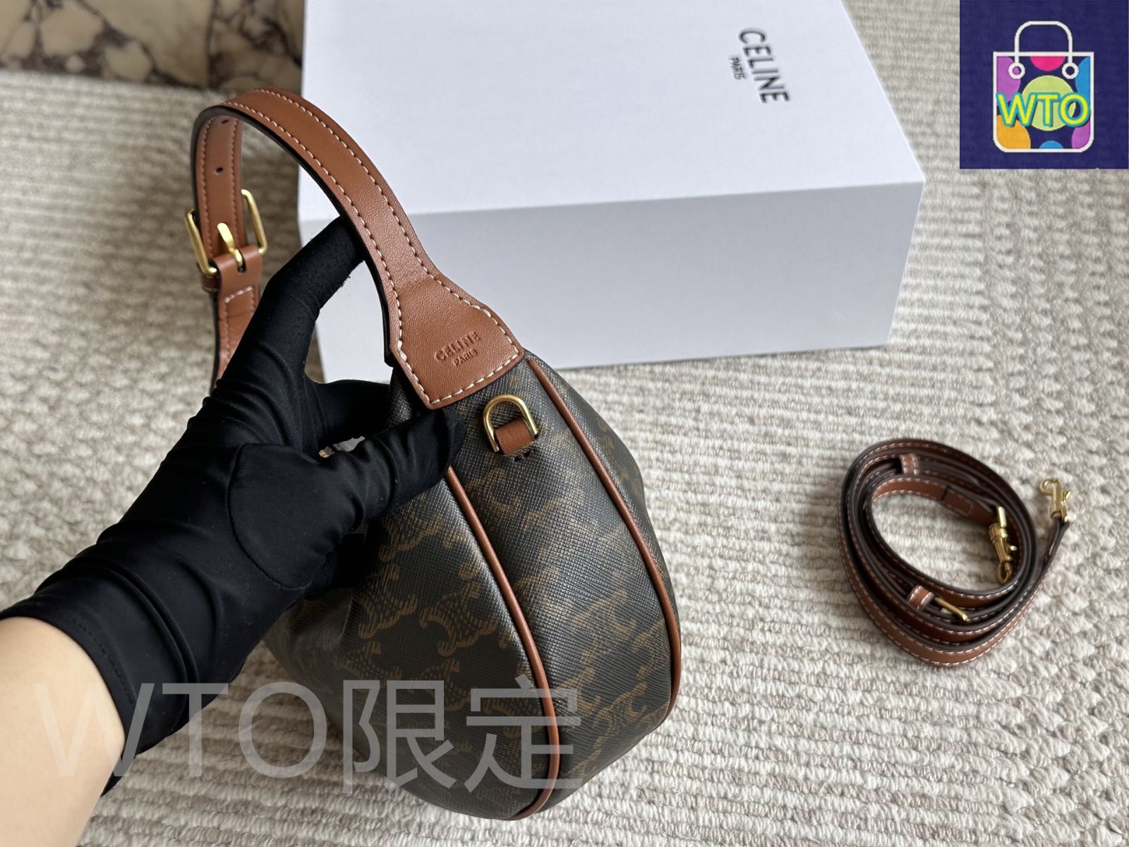 VINTAGE●CELINE●セリーヌ キャラメル アンダーアームバッグ Celine] チェーンバッグ アンダーアームバッグ - 専用ボックス