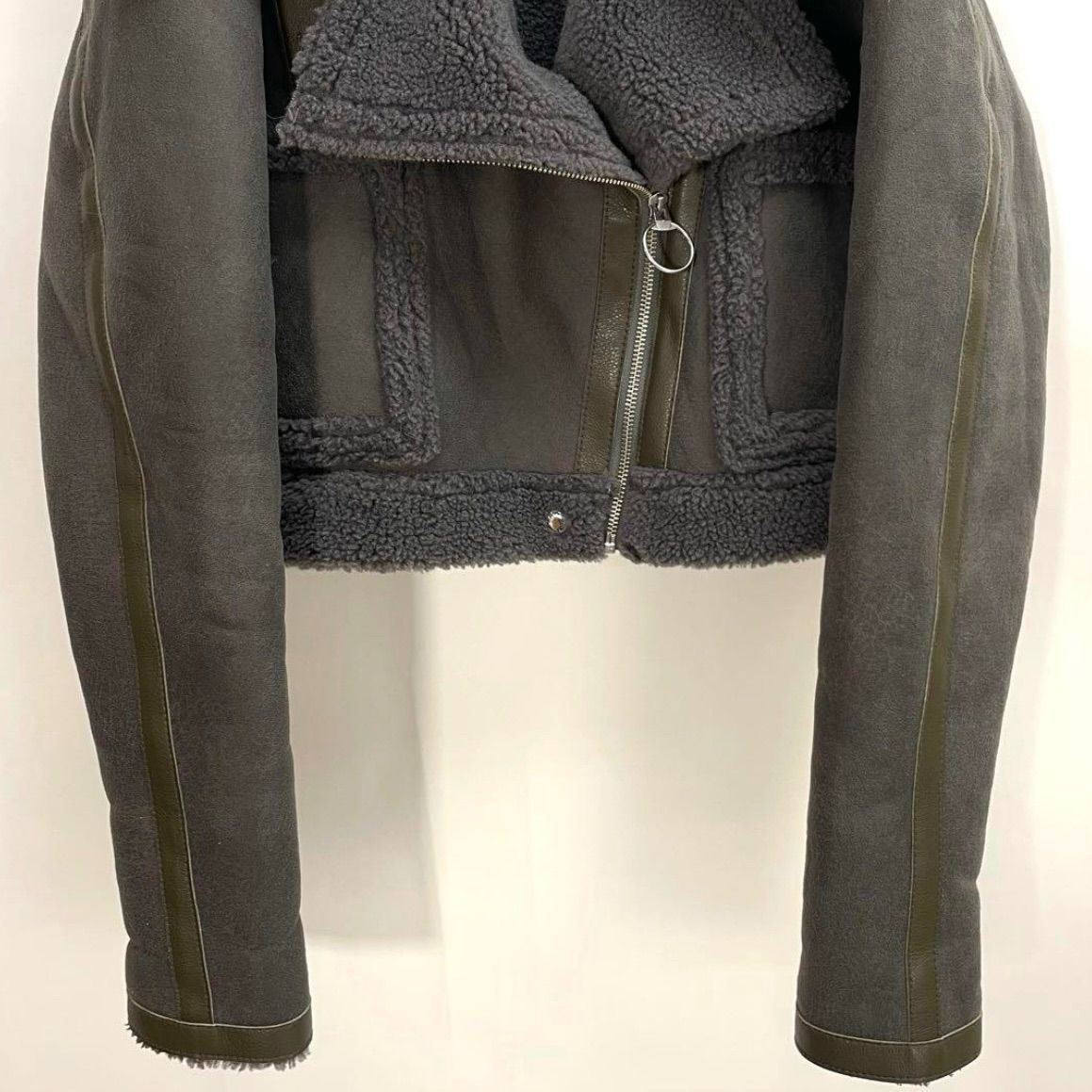 【極美品】juemi ジュエミ　ムートンジャケット　ショート丈　ジャケット 極美品】juemi ジュエミ ムートンジャケット ショート丈