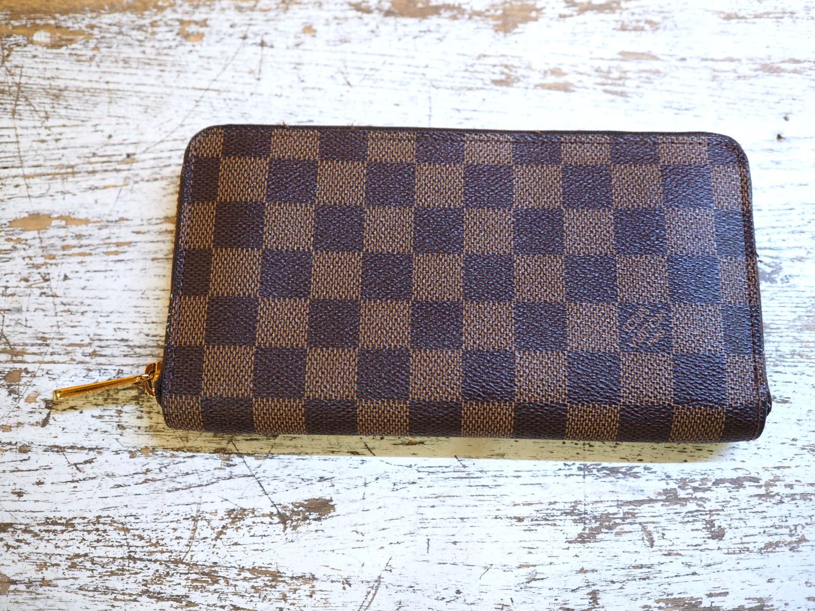 ルイヴィトン　ジッピーウォレット　ダミエ　長財布 ルイヴィトン ジッピーウォレット ヴェルティカル ダミエ グラフィット