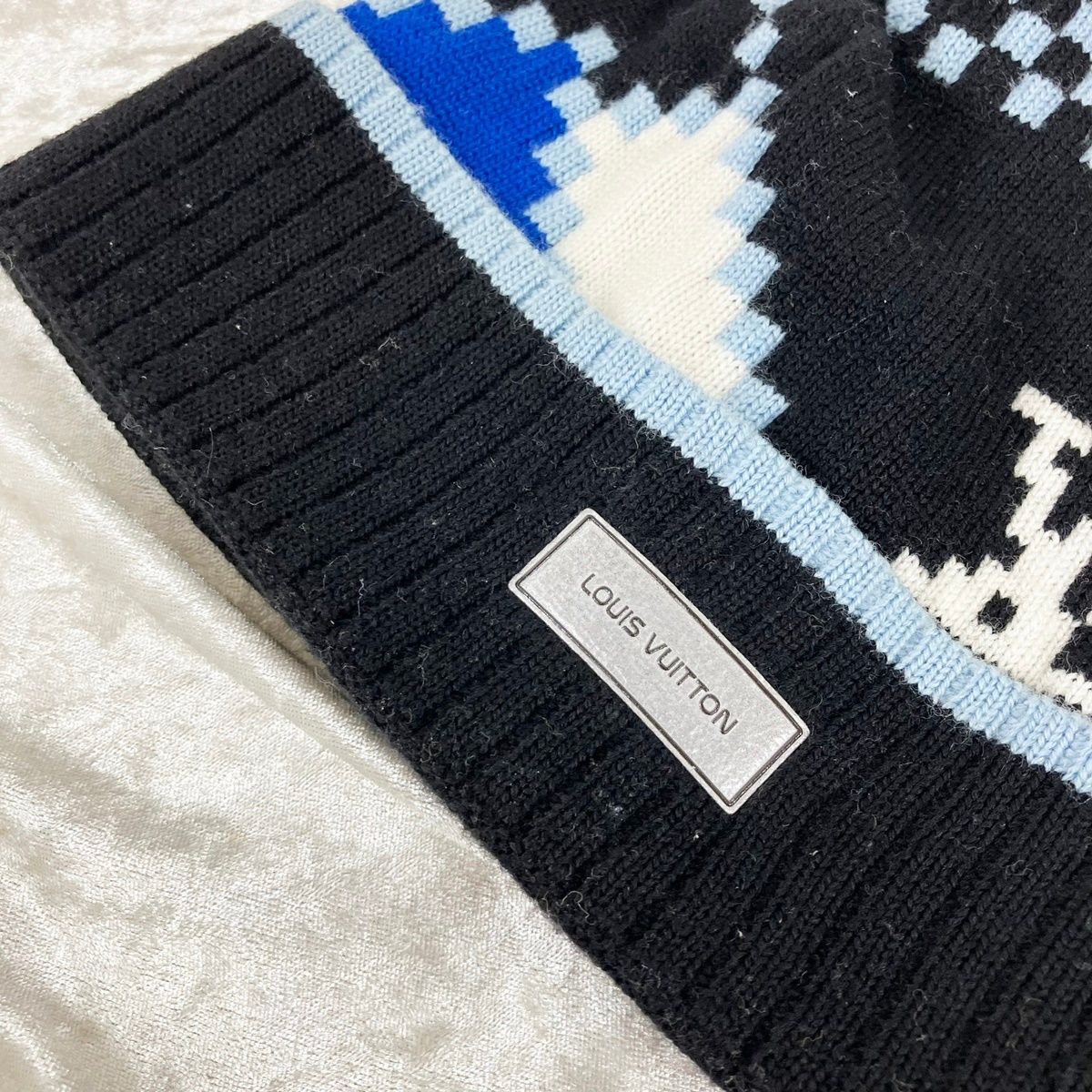 ルイ・ヴィトン ビーニー M77990 LVスノー ロゴパッチ LOUIS VUITTON  