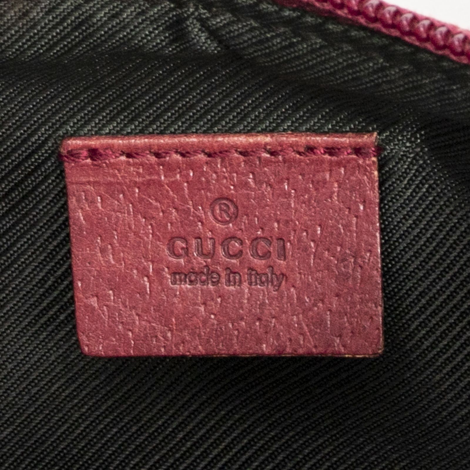 中古] GUCCI グッチアクセサリーポーチピンクGGキャンバスA - メルカリ