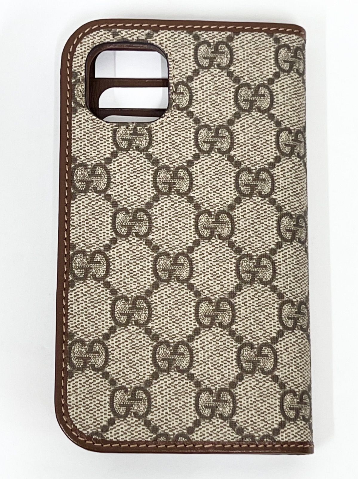 ま*ん様 【新品】グッチGUCCI GGキャンバス iPhone15ケース 手帳 すぐ届く グッチ GG iPhone 15 Pro ケース 手帳型 (GUCCI/iPhone