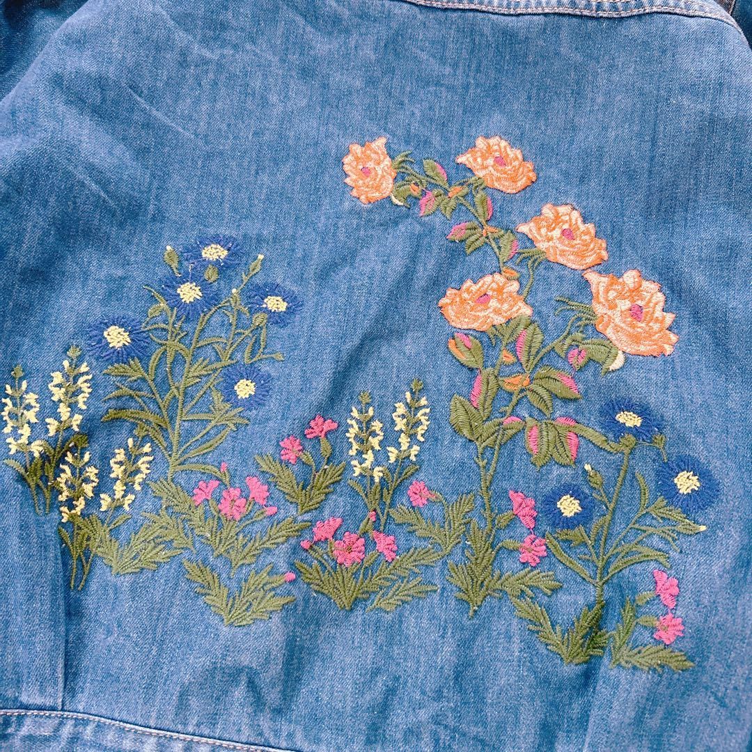 花柄刺繍