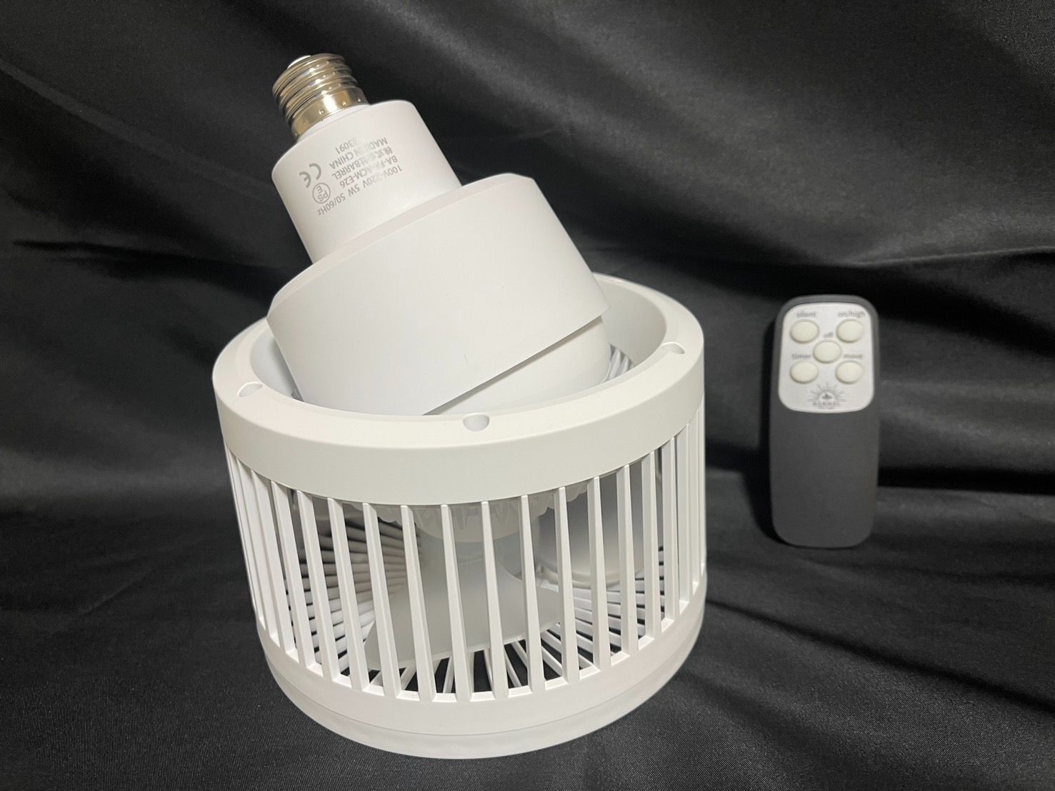 AECHMEA MOVE（エクメアムーブ ホワイト）】首振りファン 2個セット