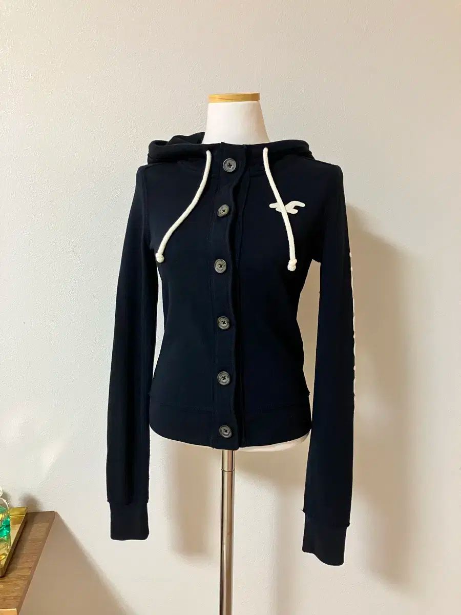 ジップアップ y