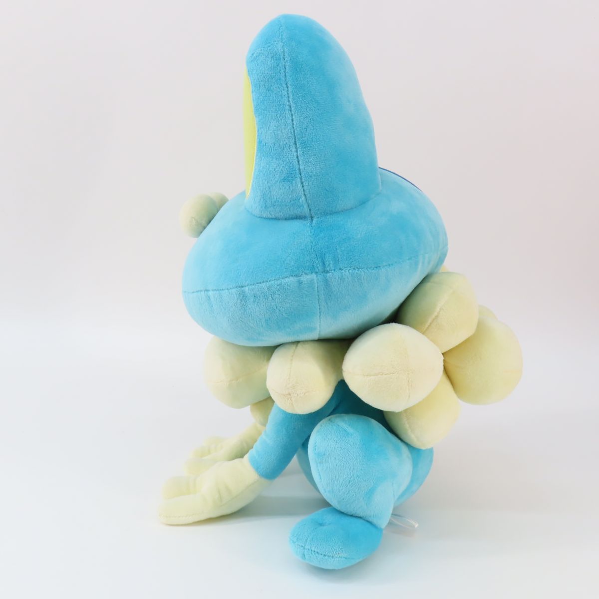 ポケモンセンター限定　ケロマツ　等身大　ぬいぐるみ　ポケモン Amazon.co.jp: ポケモンセンターオリジナル ぬいぐるみ ケロマツ