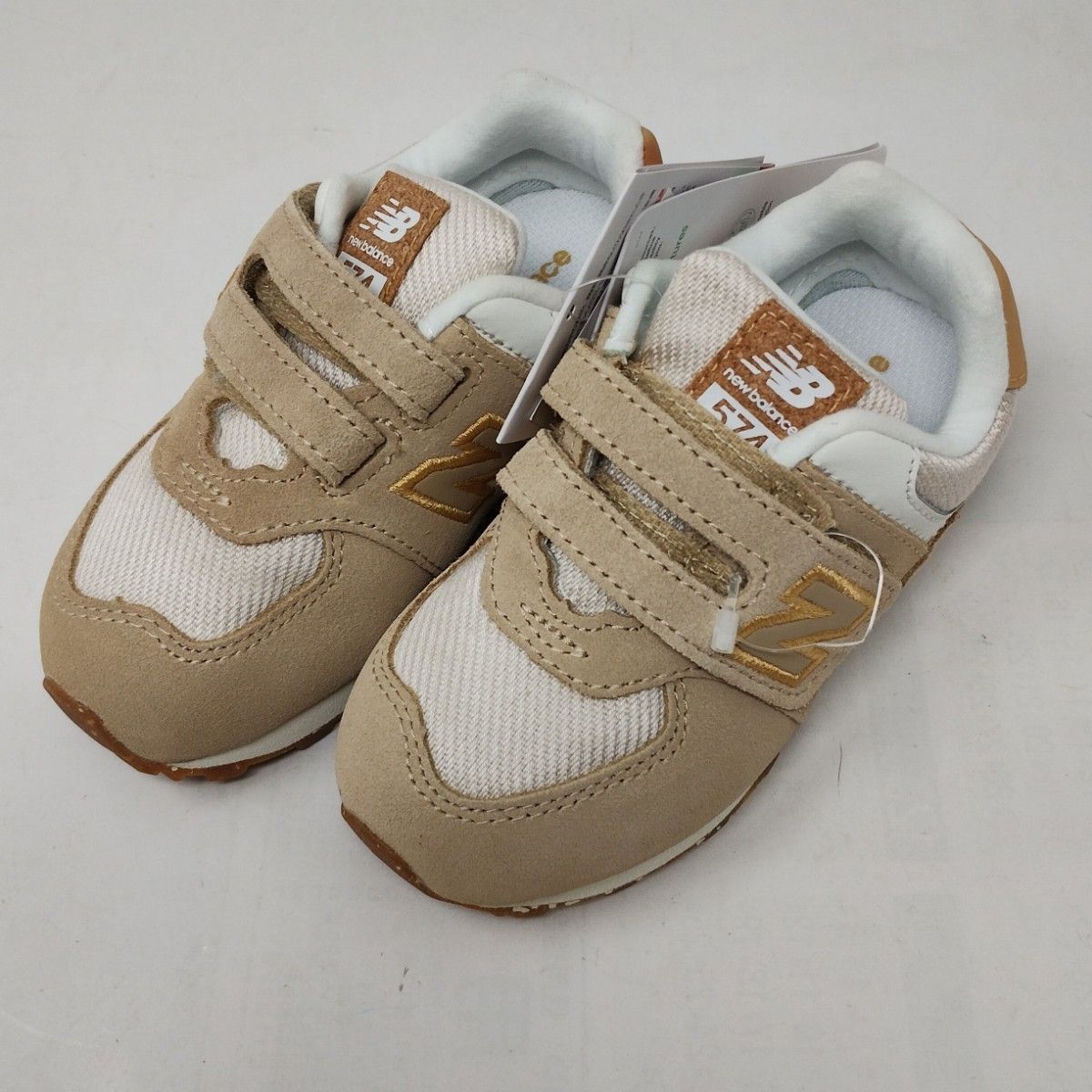 Jメ125 【未使用】 new balance ニューバランス IV574 AA1 15.0cm キャラメル ベージュ 子ども用 靴 男の子女の子  子供靴 キッズシューズ - メルカリ