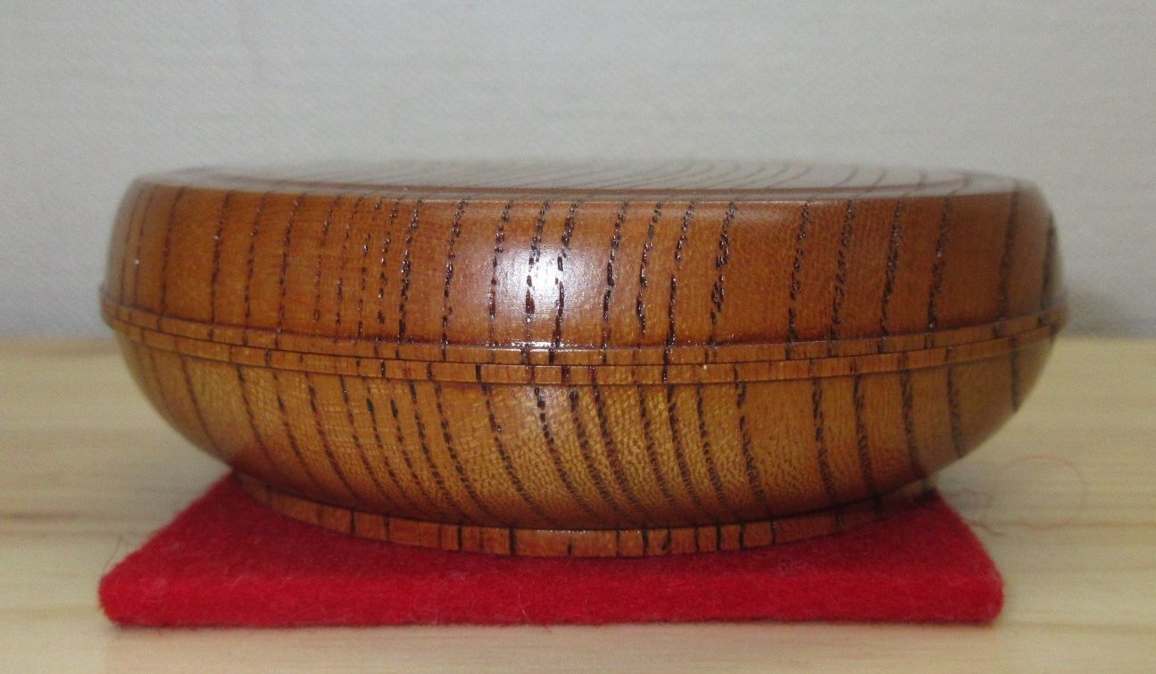 逢絢亭・新品】茶道具 香合 山中塗 欅材 松唐草蒔絵 木製 中村宗悦 共