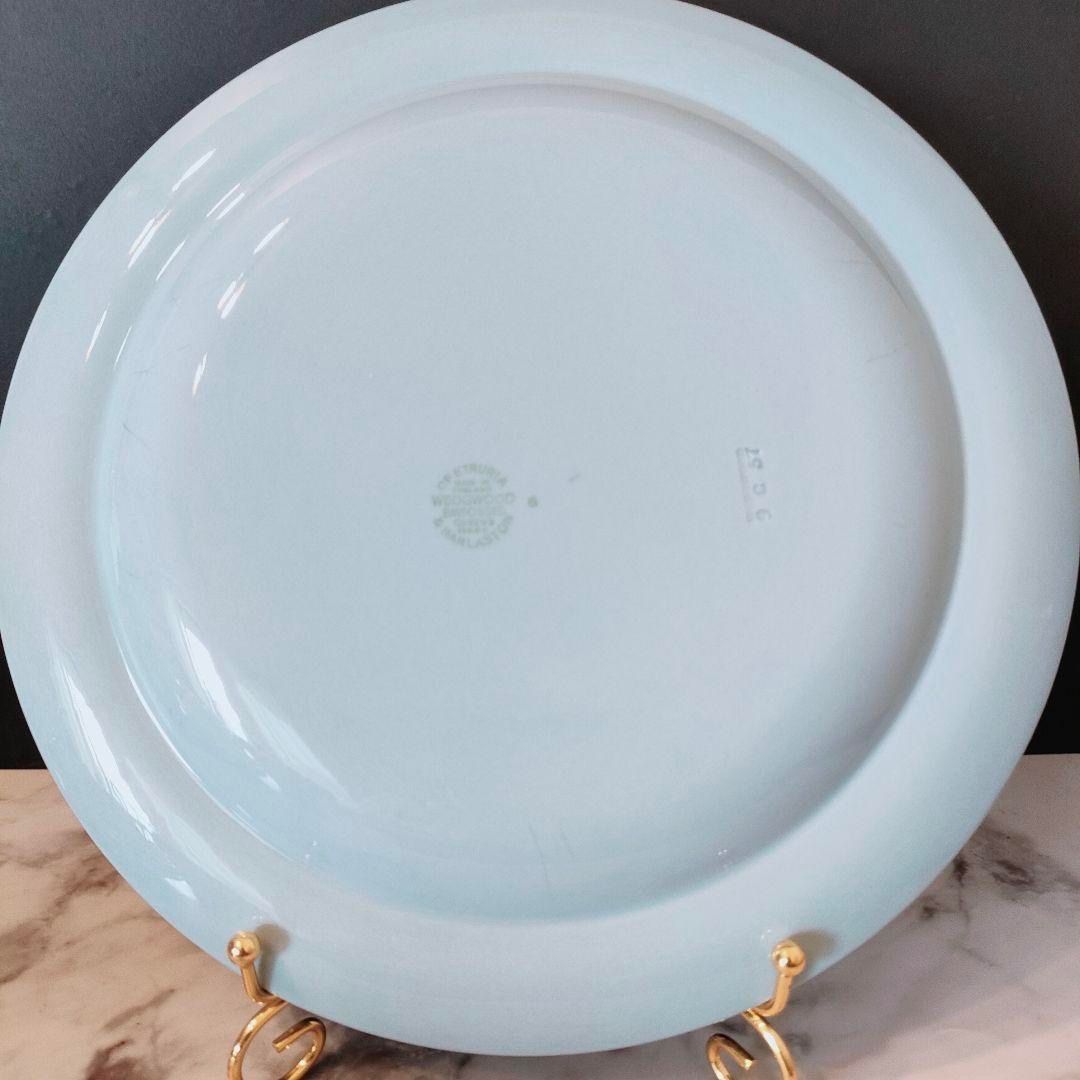 ☆廃盤品☆ウェッジウッド ディナープレート エンボス クイーンズ
