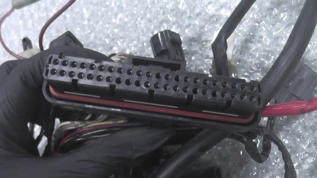 YZF-R1 JYARN095000000xxx の メインハーネス 1757560524