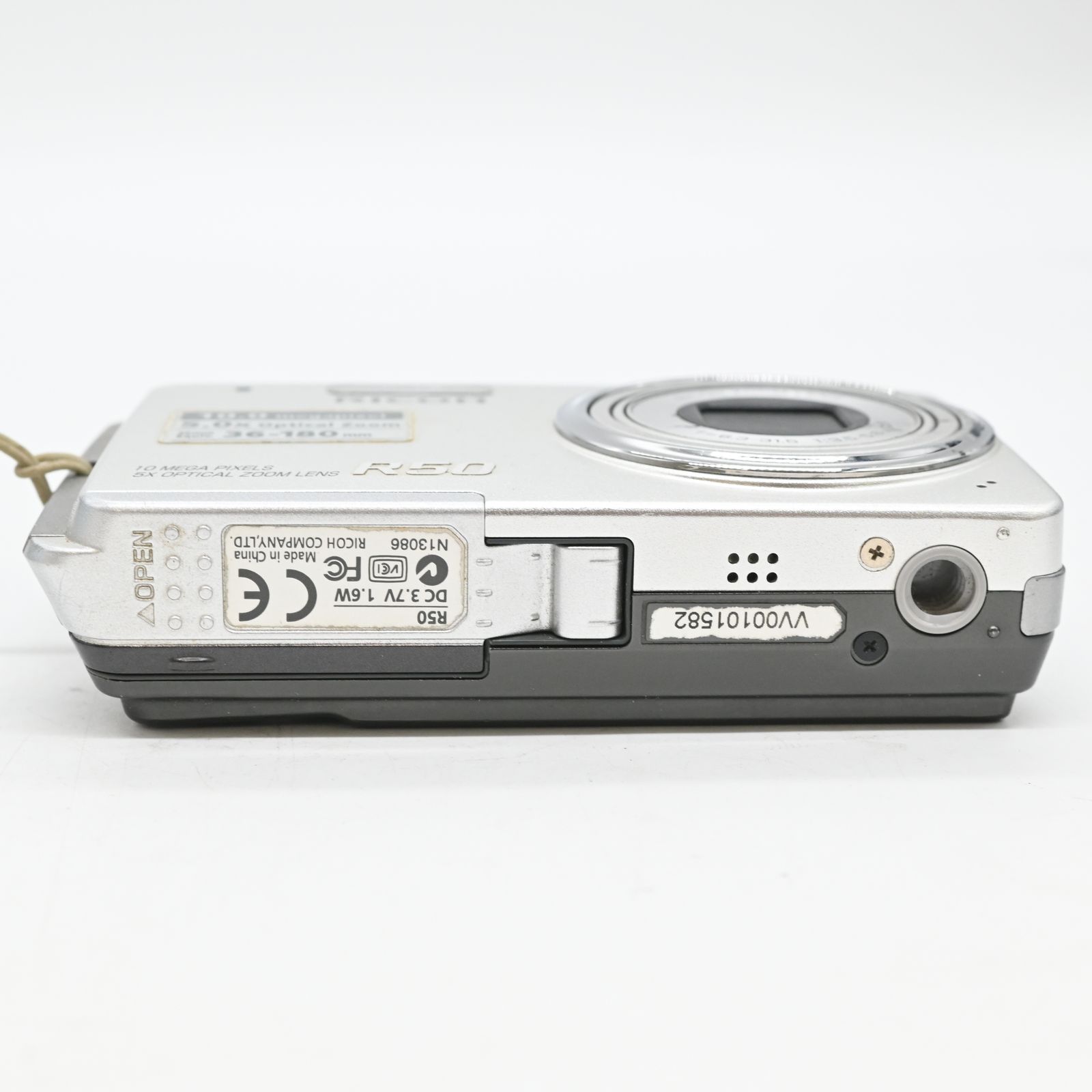 難有品】RICOH デジタルカメラ R50 - メルカリ