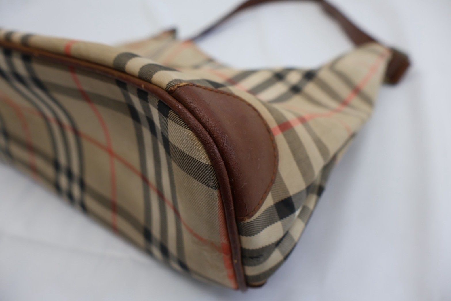 BURBERRY ワンショルダーバッグ ノバチェック シャドーホース
