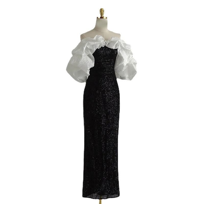 大きなフリル袖 ブラック