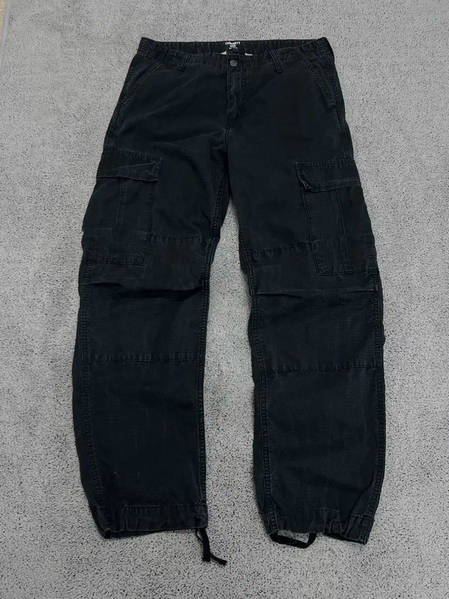 Carhartt カーハート WIP ラギュラー カーゴ パンツ