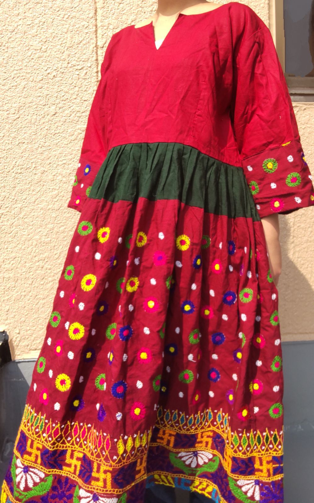 手刺繍 カガラスカート リメイク ワンピース ガーガラ ガーグラ インド 民族衣裳