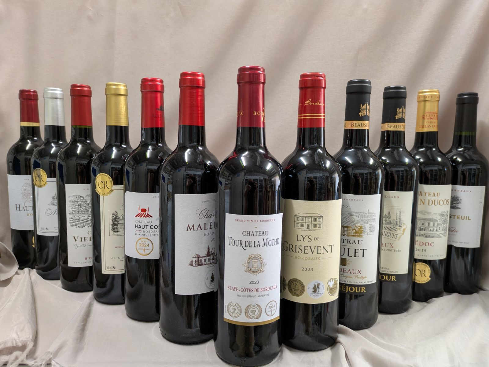 オーメドック含むボルドー金賞など　AO　赤 12本セット オーメドック1本，メドック2本含むボルドー金賞AO 赤 12本セット