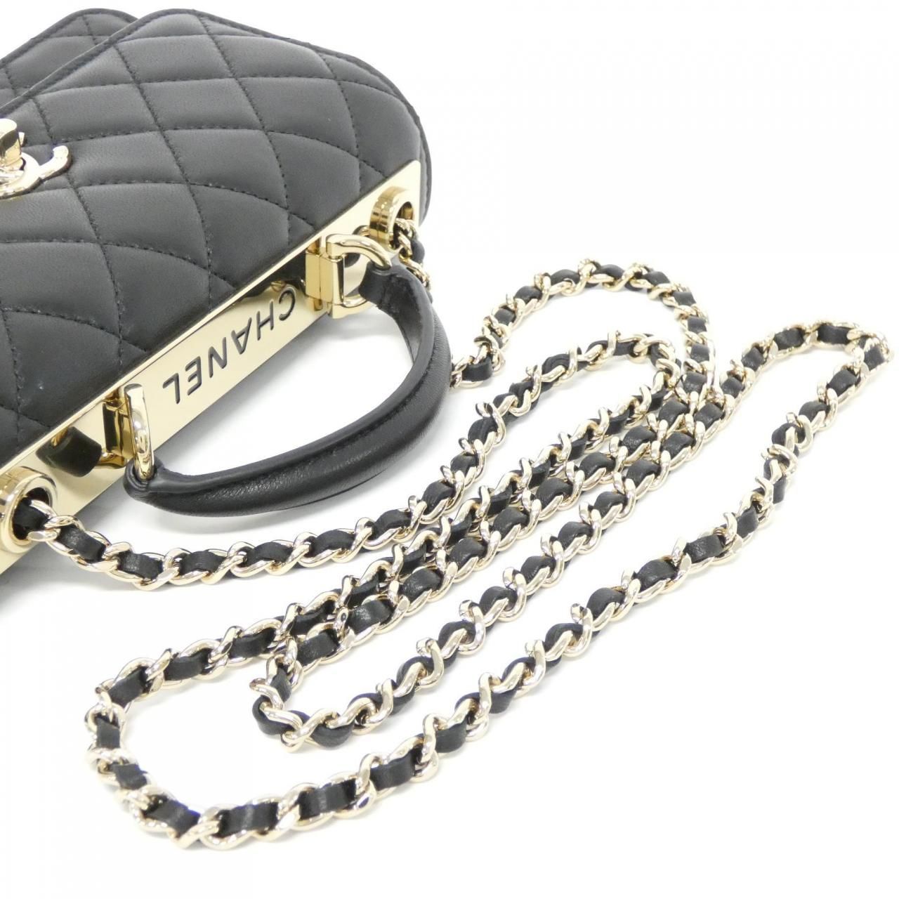 シャネル AP4184 チェーンクラッチ - メルカリ 
