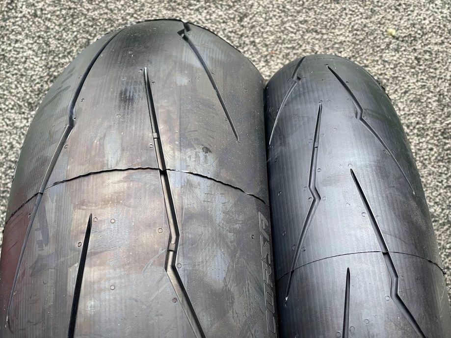 PIRELLI ZX-25Rにオススメ！ピレリ ディアブロ スーパーコルサ V3 SP 110/70ZR17 150/60ZR17 前後セット 国内正規品 送料無料